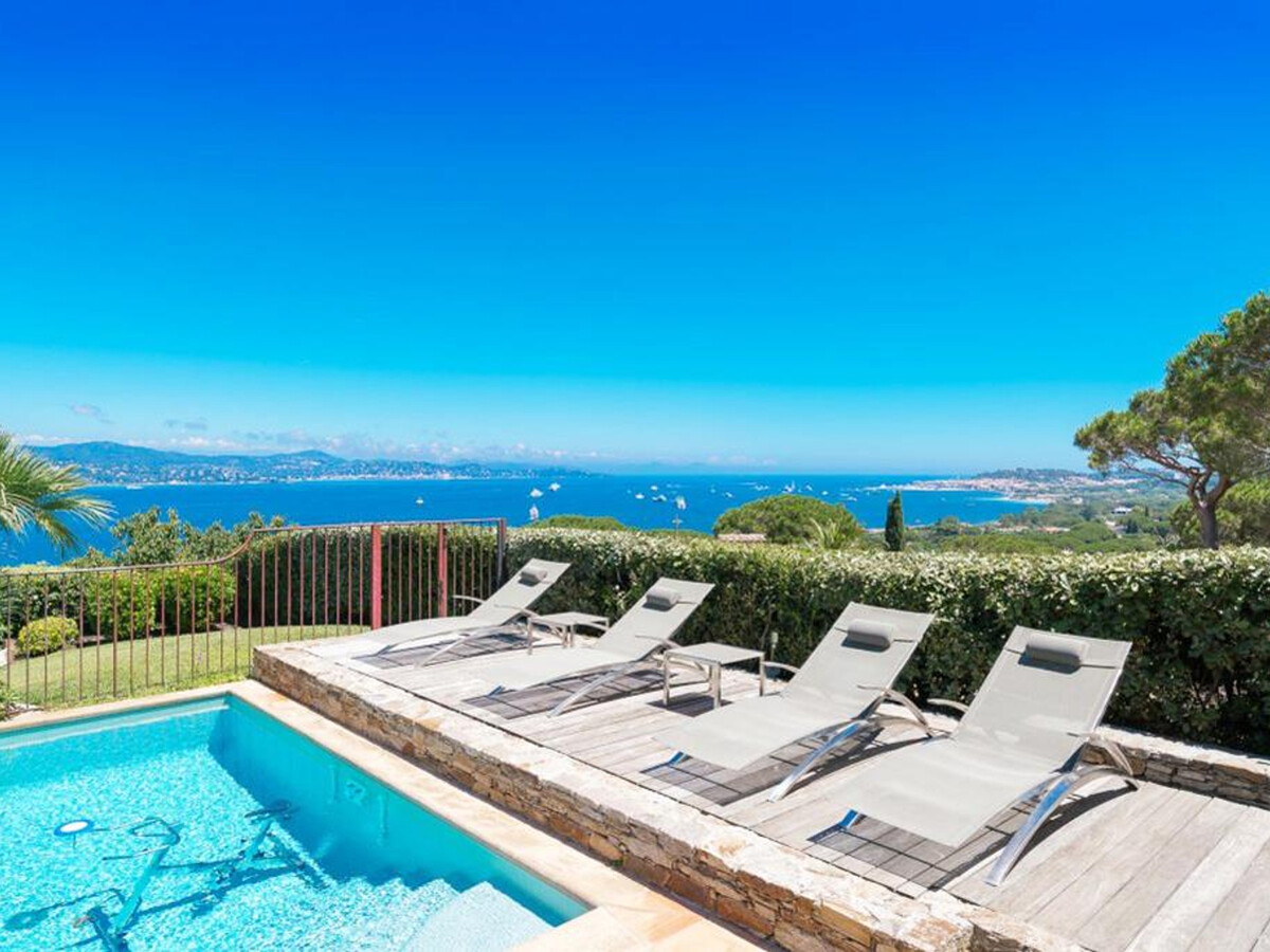 Villa Blue Med à Saint-Raphaël : 4 chambres, piscine chauffée - Photo 9