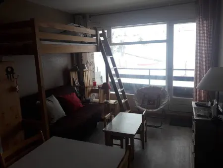 Studio 4/5 pers. skis aux pieds sur les pistes d'Arette : photo 9