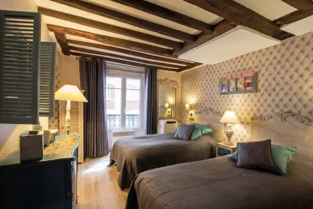 Appartement 75 m² vue sur la ville, 2 chambres, centre de Paris : photo 5