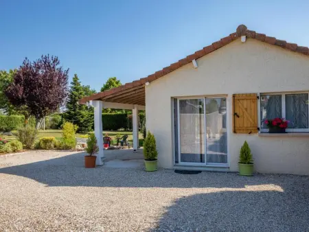 Location appartement à Saint Illiers la ville, Gîte cosy en Normandie avec terrasse, climatisation, parking et animaux acceptés