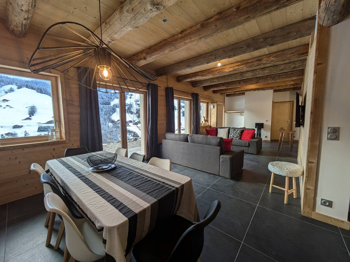 Appartement 10 pers. lumineux à Arêches-Beaufort, terrasse sud - Photo 1
