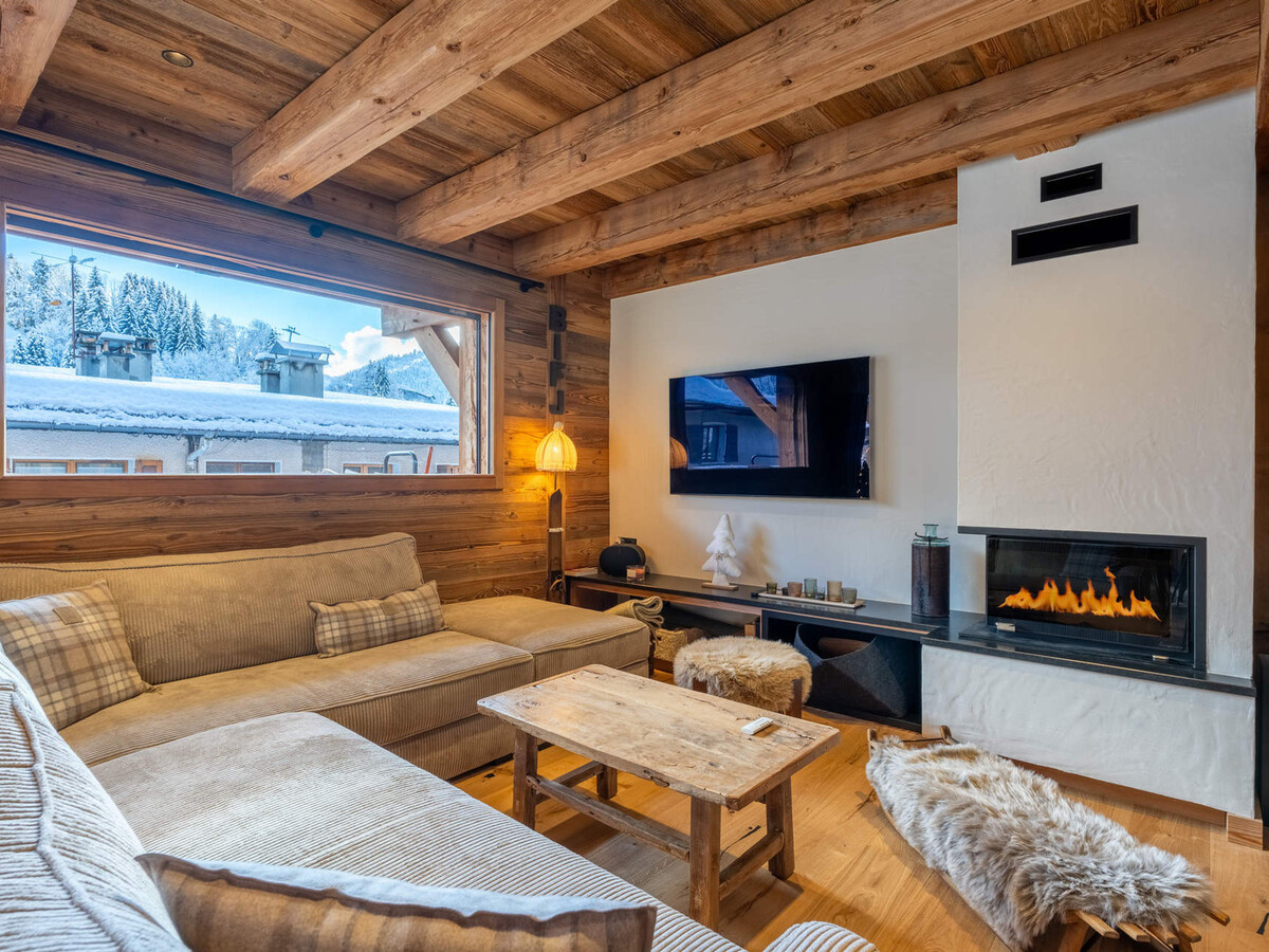 Demi-chalet 12 pers., 5 chambres, vue massifs - La Clusaz - Photo 2