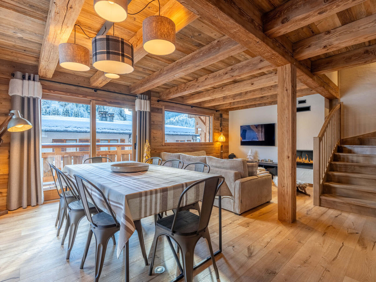 Demi-chalet 12 pers., 5 chambres, vue massifs - La Clusaz - Photo 5