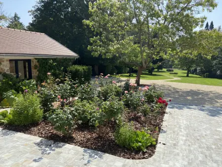 3 gîtes indépendants, 14 personnes, parc 2 hectares à Senlisse : photo 13