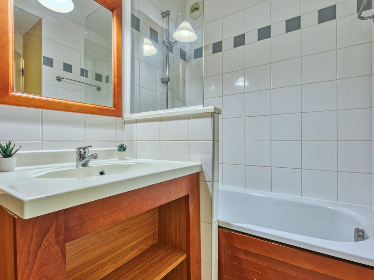 Appartement Les Grands Pins, balcon 10 m² vue forêt - Photo 6