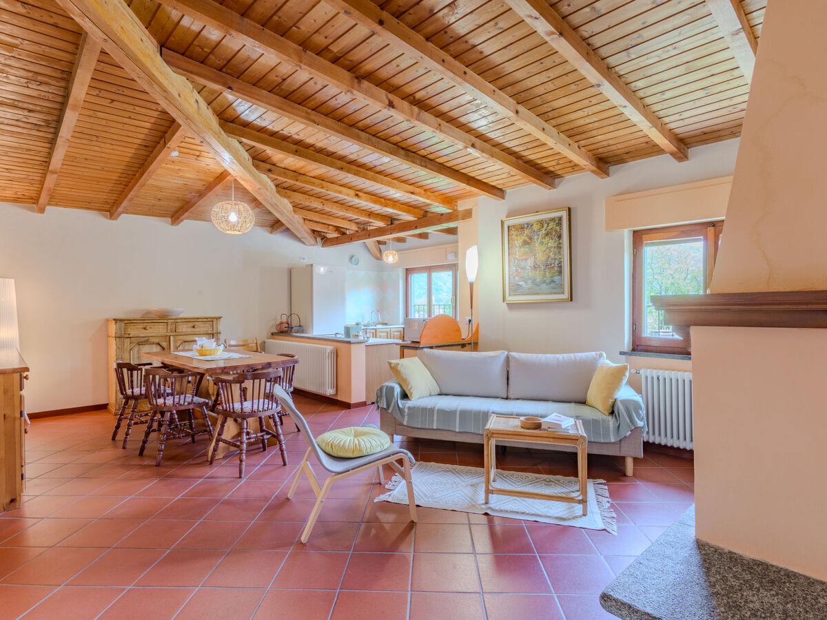 Appartement Tiglio – 100 m² à Sorico, piste cyclable à 20 m - Photo 6