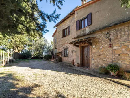 Location gite à Poggibonsi, Villa Angiolino