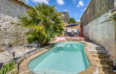 Maison 8 personnes avec piscine privée à Tonnay-Boutonne : photo 10