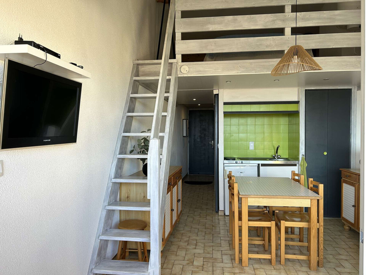 T2 mezzanine 5 pers avec vue mer à Fleury-Saint-Pierre-la-Mer - Photo 3