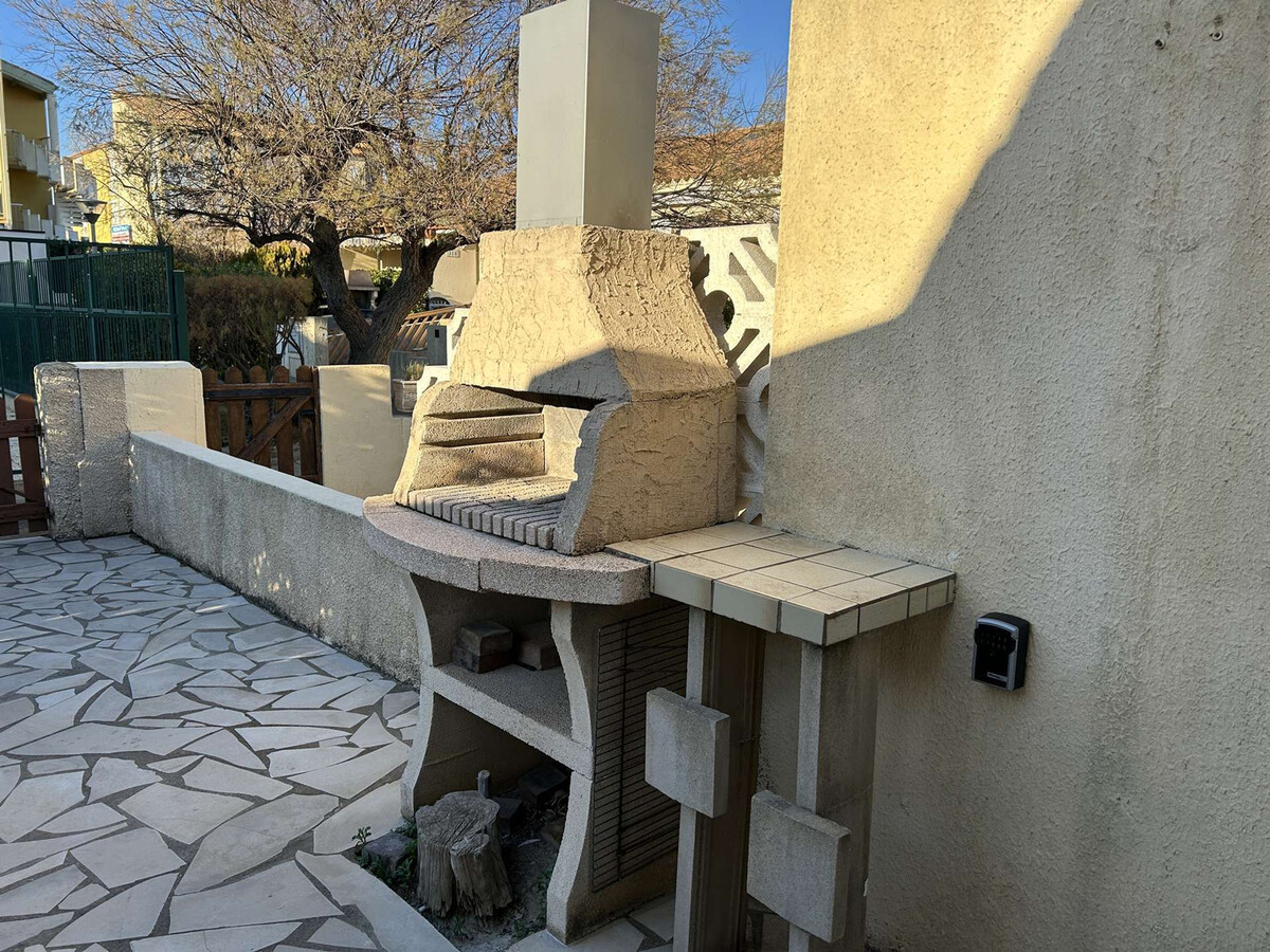 Maison 4 pers. à Saint-Pierre-la-Mer, piscine & espace extérieur - Photo 6