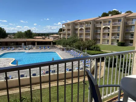 Studio avec terrasse et piscine à Balaruc-les-Bains : photo 9