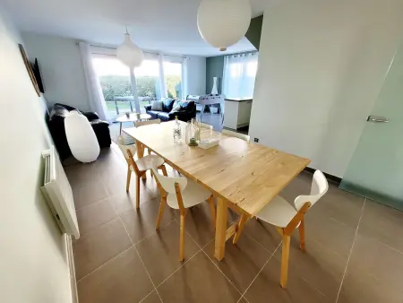 Villa moderne 3 chambres avec jardin, WiFi et parking, proche plage - Photo 6