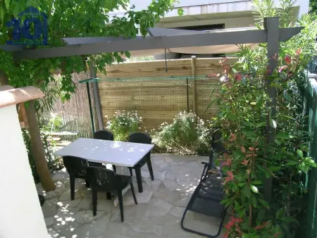 Location maison à Valras Plage, Pavillon 300m Plage avec Piscine et Parking, Climatisation