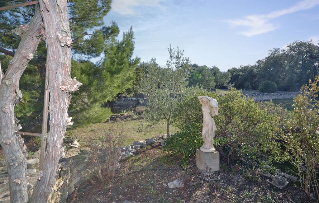 Maison provençale avec piscine à Venasque - Photo 11