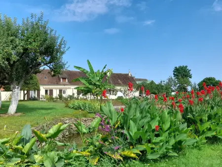 Location gite à Thorigné sur Dué, Gîte spacieux avec jardin, WiFi, animaux admis