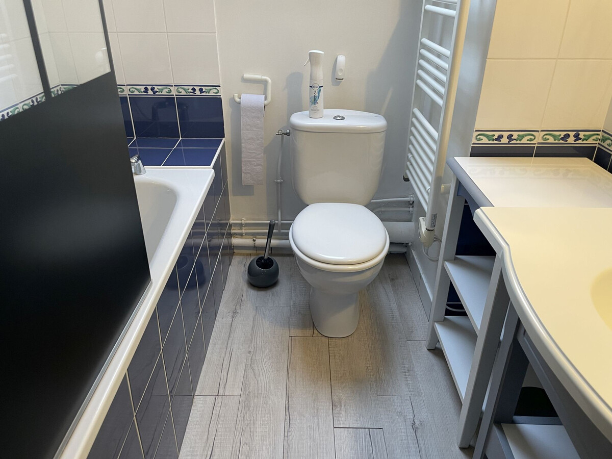 Appartement 4 pers. Arzon avec piscine et vue Port - Photo 10