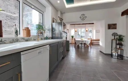 Maison 10 pers. en pierre à Neuilly-le-Vendin : photo 6