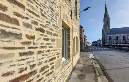 Maison 10 pers. en pierre à Neuilly-le-Vendin : photo 11