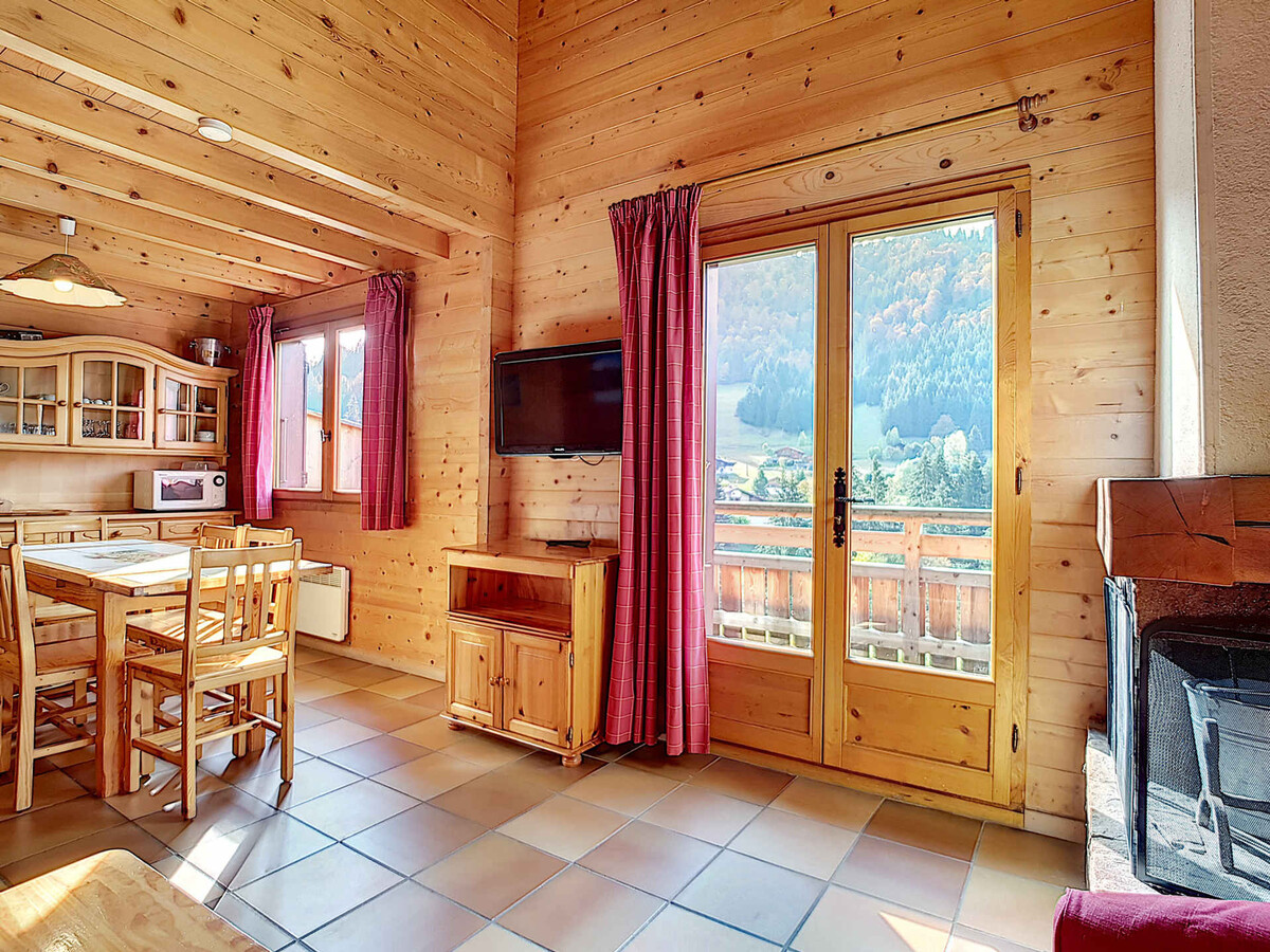 Demi-chalet 67m² à La Clusaz, 6 pers, cheminée - Photo 2