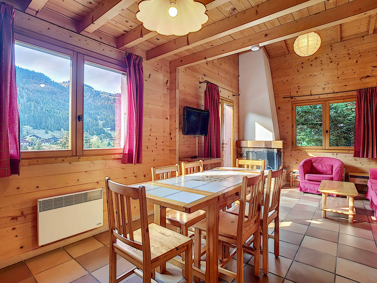 Demi-chalet 67m² à La Clusaz, 6 pers, cheminée - Photo 3