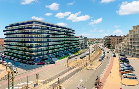 Appartement vue sur l'eau avec piscine à Ostende, à 100 m de la plage : photo 6