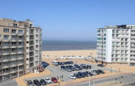 Appartement vue sur l'eau avec piscine à Ostende, à 100 m de la plage : photo 12