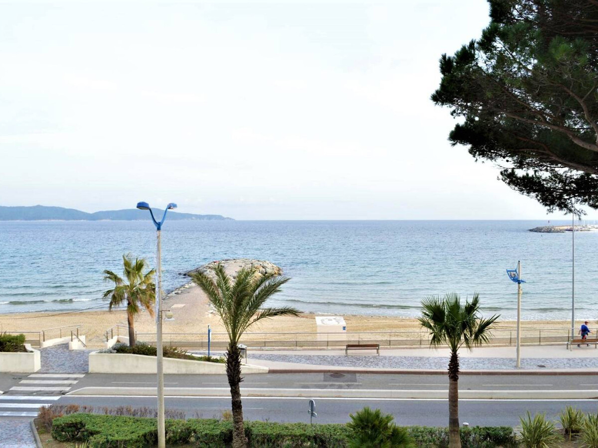 Appartement 2P climatisé, jardin et parking à Cavalaire - Photo 13