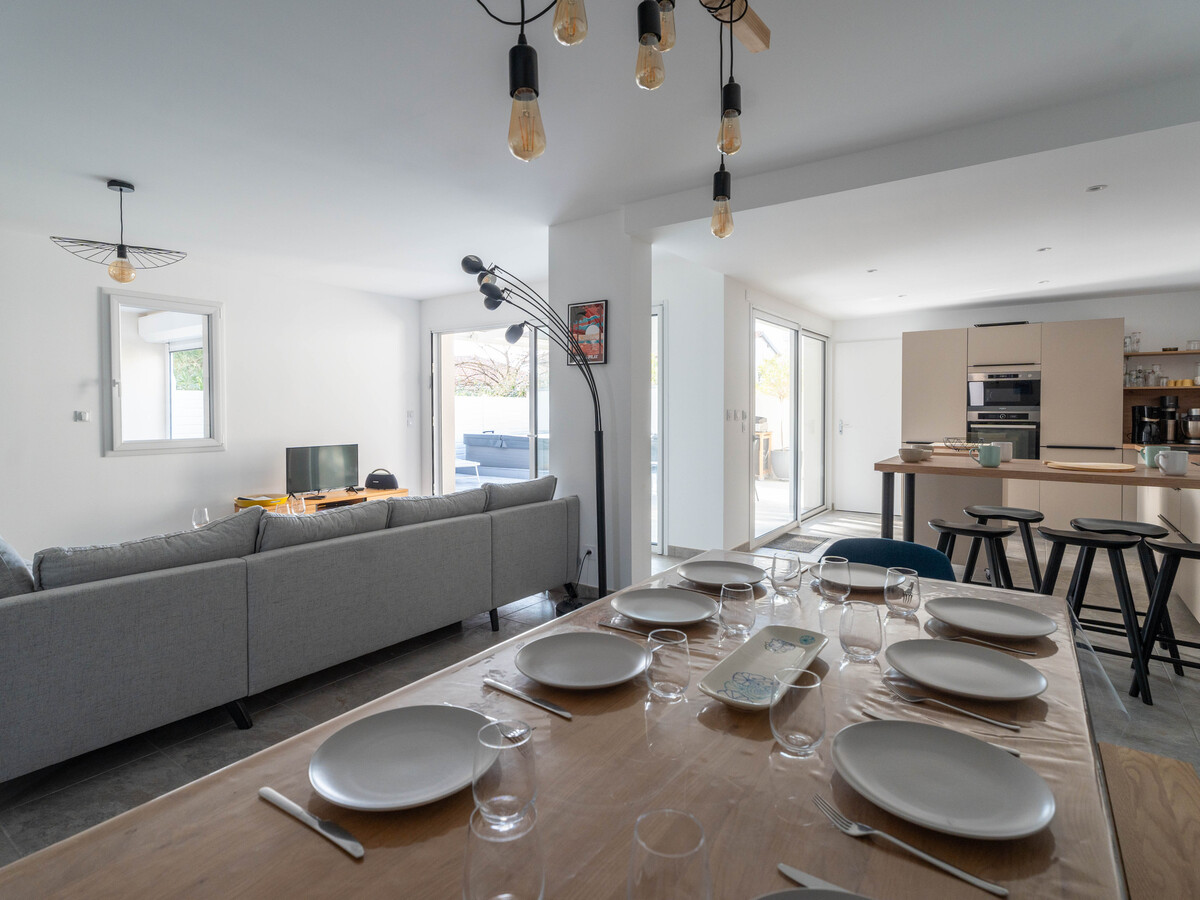 Maison 155m² 10 pers - Terrasse, Four à Pizza, Jacuzzi - Photo 9