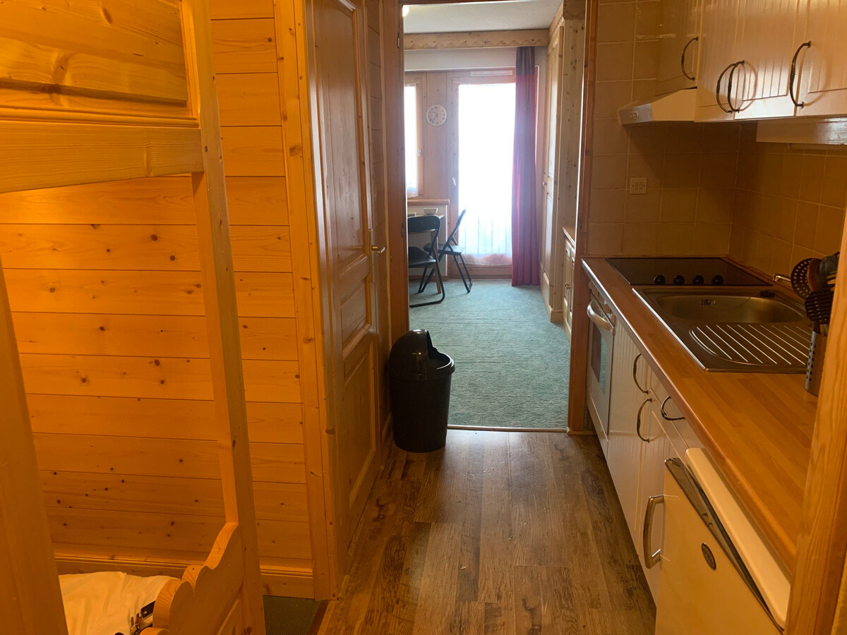 Studio 19m² ski aux pieds à Méribel, balcon ouest - Photo 10