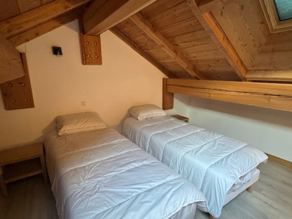 Duplex montagne 6 pers, mezzanine refuge, parking à Montgenèvre - Photo 3