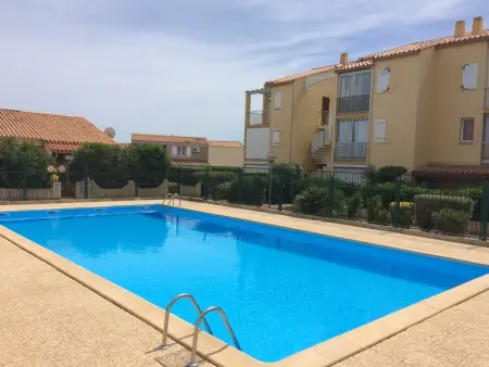 Location appartement à Fleury Saint Pierre la Mer, T2 avec piscine, tennis & parking - Proche plage - 3/4 pers