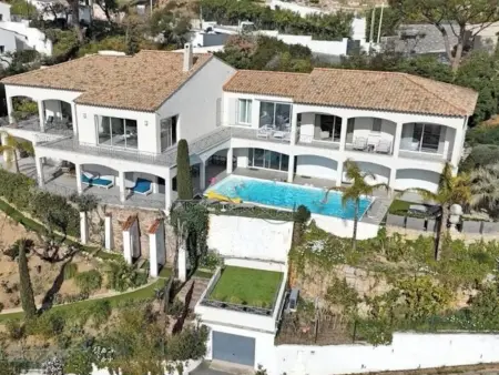 La Meréveil, Villa de luxe avec piscine privée, vue mer - Photo 2