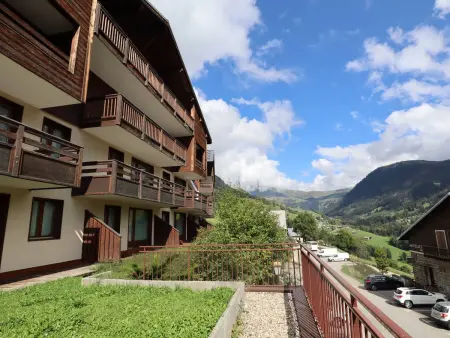 T3 Hauteluce balcon sud, piscine et garage : photo 4