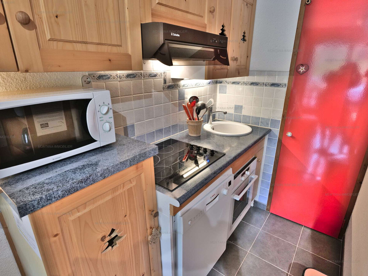 Studio savoyard 21m² au Grand-Bornand, balcon sud - Photo 8