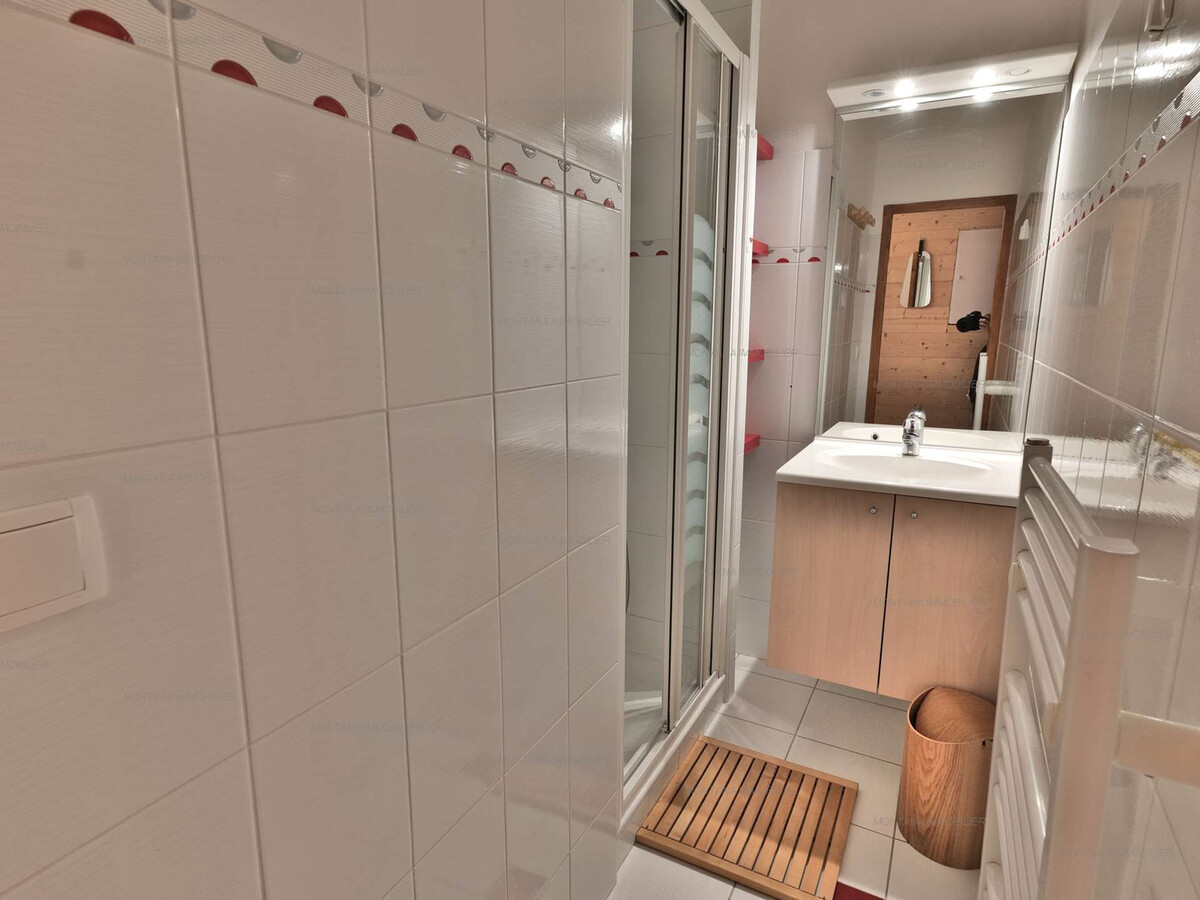 Studio savoyard 21m² au Grand-Bornand, balcon sud - Photo 11