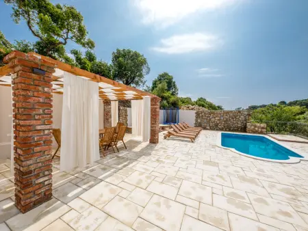 Maison Copun à Rab : 5 chambres, piscine chauffée : photo 8
