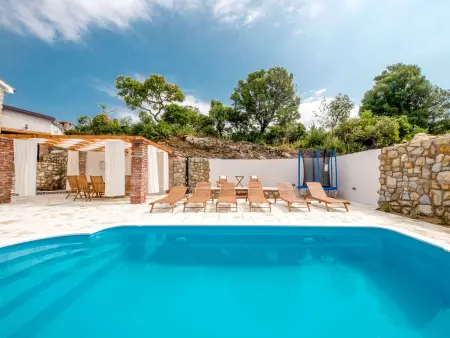 Maison Copun à Rab : 5 chambres, piscine chauffée : photo 12