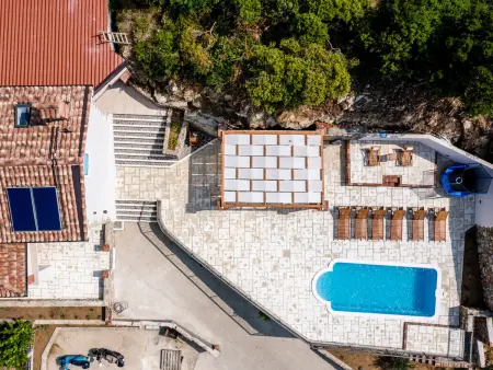 Maison Copun à Rab : 5 chambres, piscine chauffée : photo 21