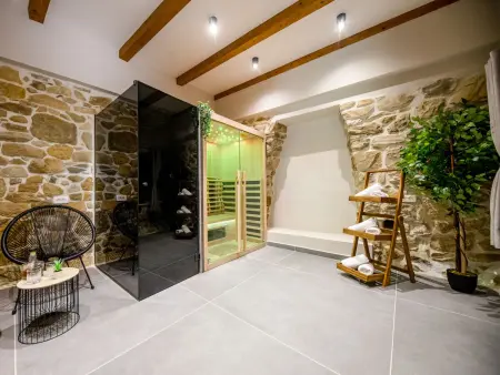 Maison Copun à Rab : 5 chambres, piscine chauffée : photo 22
