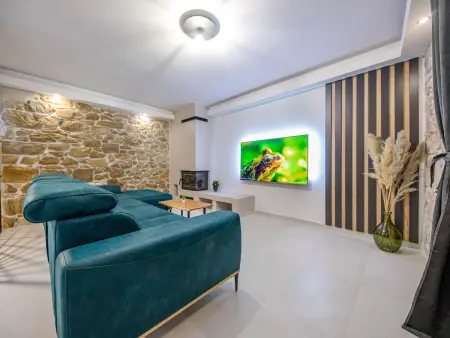 Maison Copun à Rab : 5 chambres, piscine chauffée : photo 27