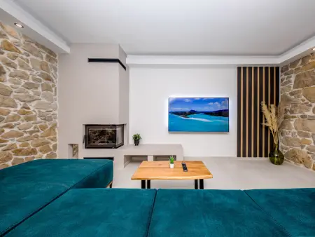 Maison Copun à Rab : 5 chambres, piscine chauffée : photo 28