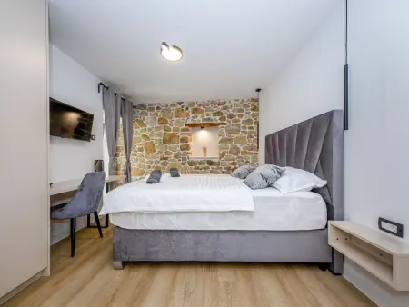 Maison Copun à Rab : 5 chambres, piscine chauffée : photo 44