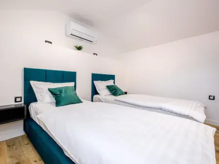 Maison Copun à Rab : 5 chambres, piscine chauffée : photo 48