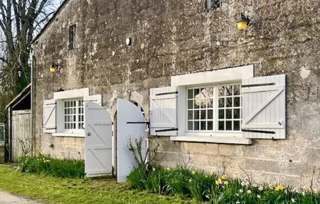 The River House : maison piscine au bord de la Charente : photo 15