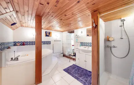 The River House : maison piscine au bord de la Charente : photo 26