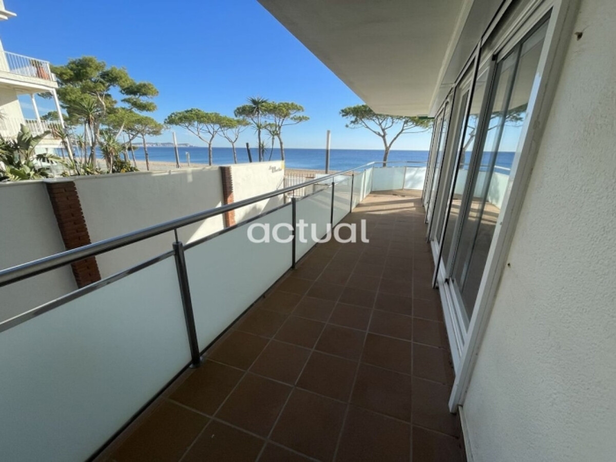 Appartement première ligne de mer à Platja d'Aro, 3 chambres - Photo 3