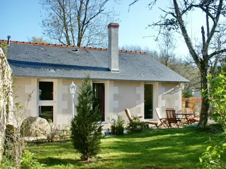 Location gite à Saint Benoît la Forêt, Gîte familial en forêt près de Chinon