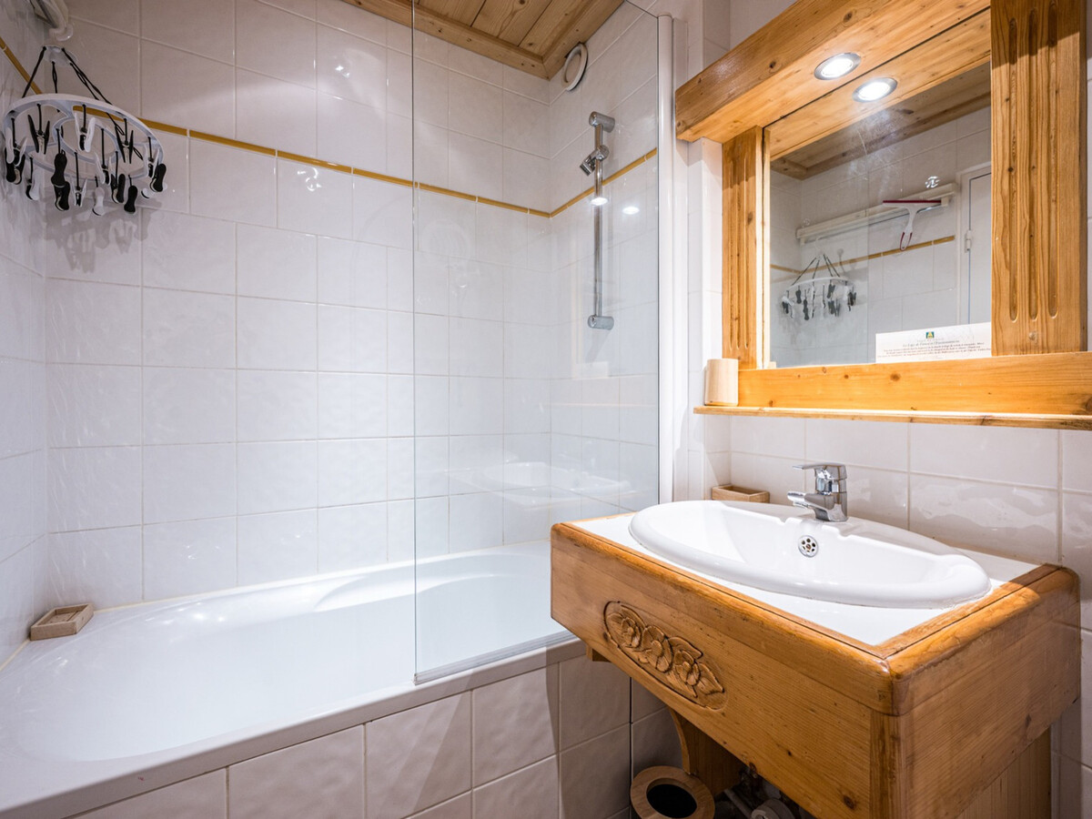 Studio 32m² ski aux pieds, balcon sud à Val-d'Isère - Photo 9