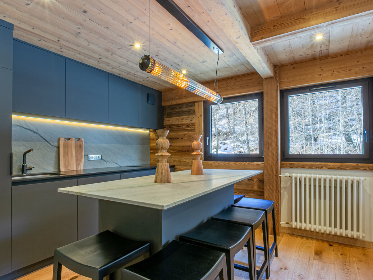 Appartement 3 pièces Val-d'Isère, raclette et casier ski - Photo 2