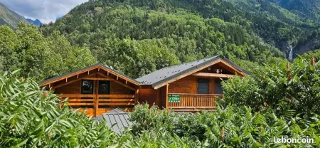 Chalet Enchanteur à Venosc avec Vue Panoramique et Jacuzzi - Photo 1